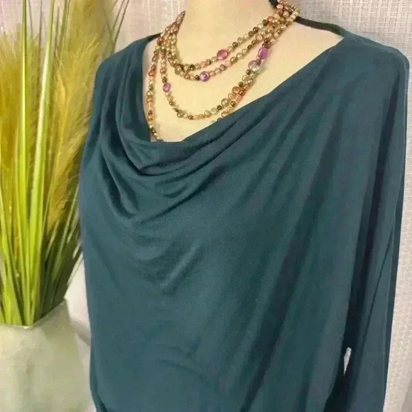 EILEEN FISHER Viscose Drape Neck 3/4 Sleeve Top Christmas Green Size XS - Picture 2 of 9